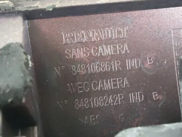 Renault Zoe Garniture Phare Hayon OEM 848106861R image 8