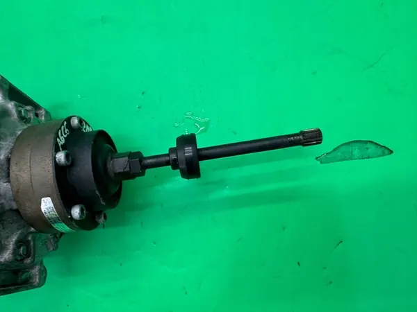 Compressor de Ar Condicionado Audi A6 C6 4.2 MPI V8 BAT image 4