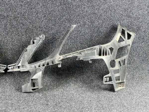 MERCEDES E W212 Framskydd Glid Höger Vänster image 3