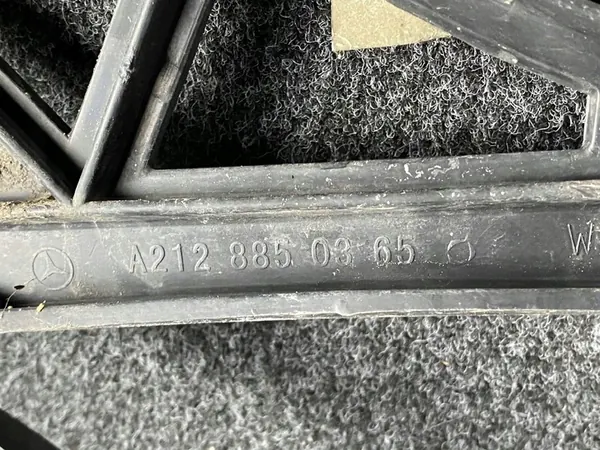 MERCEDES E W212 Framskydd Glid Höger Vänster image 4