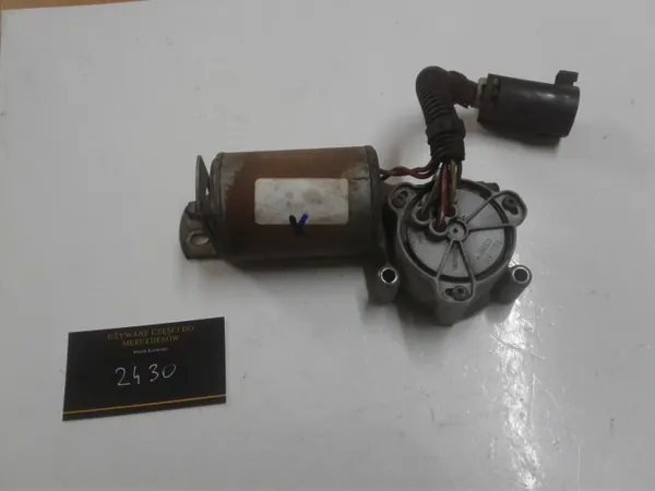 Motor de reductor Mercedes-Benz OEM 1635400688 image 2