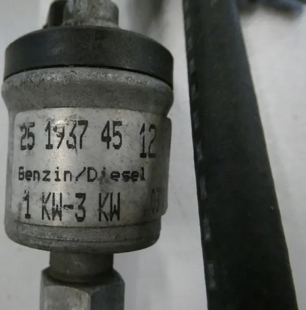 Webasto lämmityspumppu OEM 2519374512 Opel Omegalle image 3
