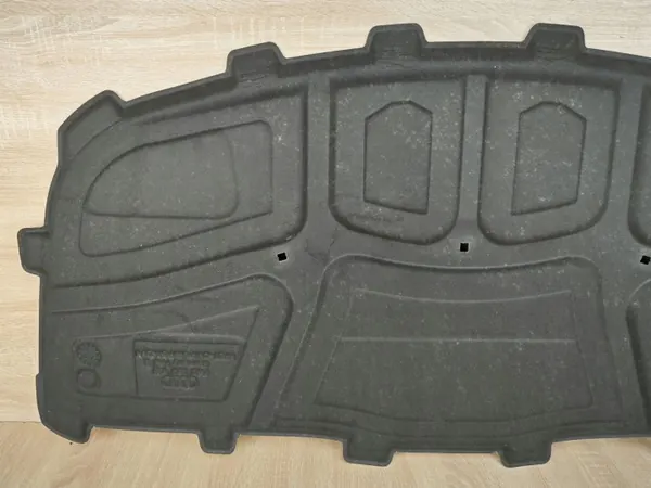 OEM 8W0868825 Motorhaubendämmung mit Clips Audi A4 B9 image 6
