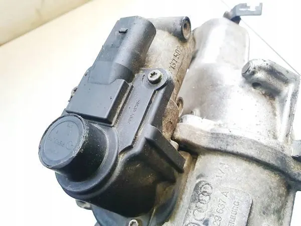 Válvula EGR OEM 03g131501d para VW Passat 2.0L 2006 image 3