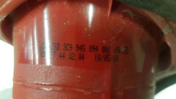 Lámpara trasera lado derecho Volkswagen PASSAT B6 ZSB3C9945094 image 4