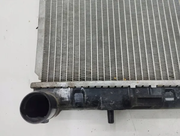 Radiateur d'eau Nissan X-Trail T31 OEM AMD82062 image 3