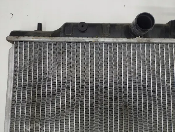 Radiateur d'eau Nissan X-Trail T31 OEM AMD82062 image 9