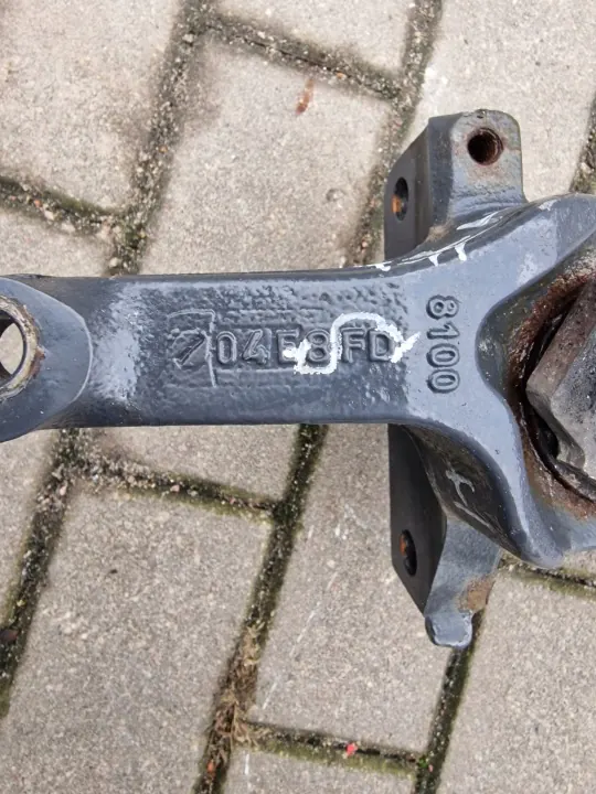 Suporte da Barra Estabilizadora Scania OEM 2474647 image 6