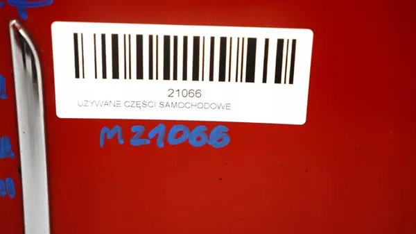 Para-lama dianteiro esquerdo OEM 360151203 Mercedes W204 image 8