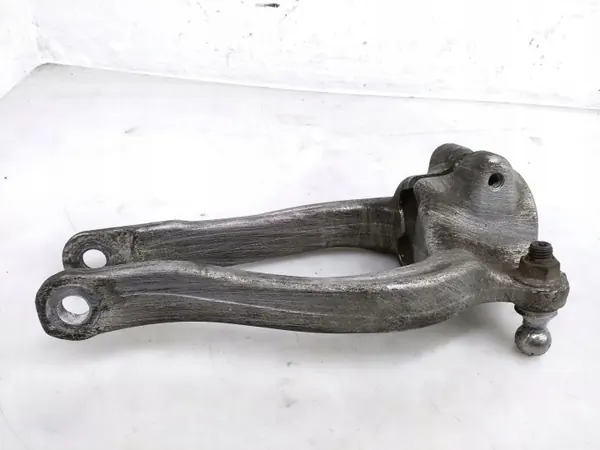 Nedre stötdämparfäste OEM 6861200 Höger sida BMW 7 G11 G12 image 5