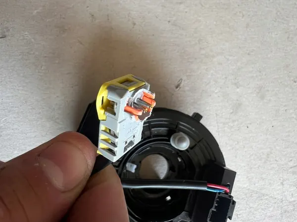 Kia Stuurband 93490H8210 image 2