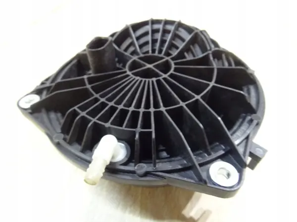 Logo Poignée Coffre VW Passat B8 OEM 3G5827469C image 4