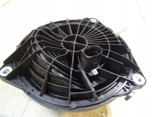 Logo Poignée Coffre VW Passat B8 OEM 3G5827469C image 5