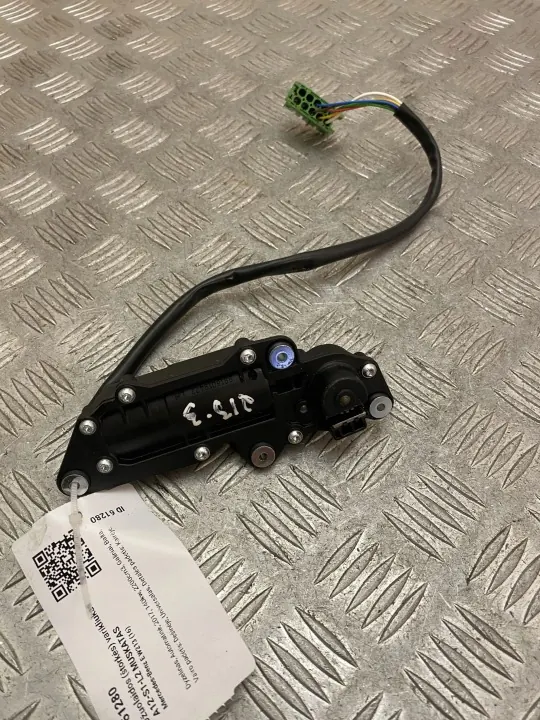 Mercedes-Benz E W213 achterraammotor OEM 9918019422 image 4