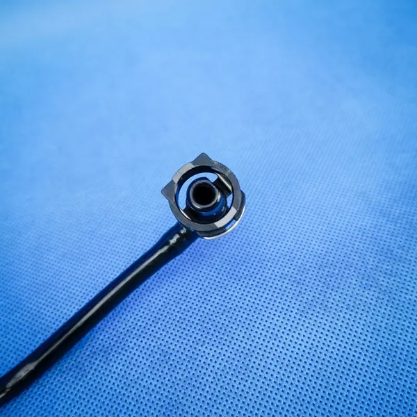 Entlüftungsschlauch Audi A8 4H 3.0TDI 4H0121081AB image 4