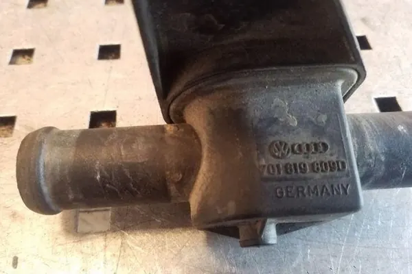 Verwarming radiator klep VW TRANSPORTER IV FLATBED 701819809D image 2