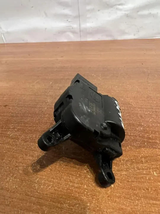 Klepmotor D2476 voor Mercedes-Benz Sprinter 3.5T image 4