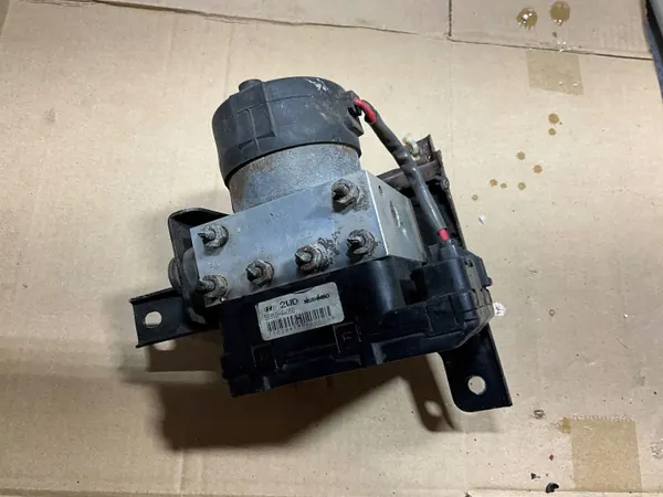 Bomba ABS OEM 589104A050 para Hyundai H-1 image 2