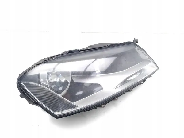 VW Passat Etuvalo Oikea 2013 Sedan 3AC941006 image 2