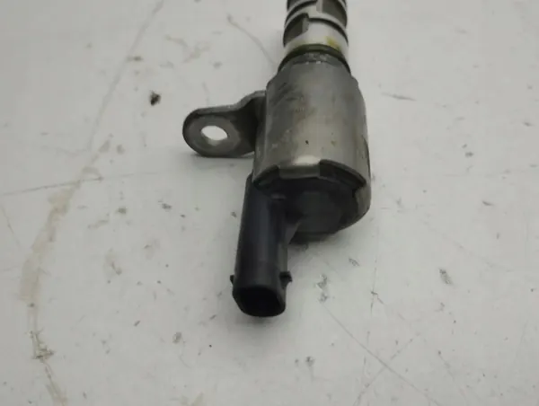 Nockenwellensteuerventil OEM 05C906455A - Gebraucht image 3