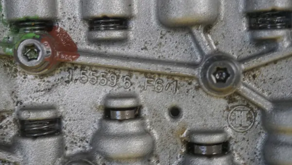 Unité de mecatronique BMW N47D20C OEM 1071128342 image 6