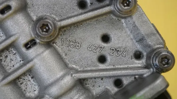 Unité de mecatronique BMW N47D20C OEM 1071128342 image 8