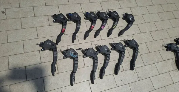 Kaasupoljin OEM 180026UA3B Renault Australille image 2