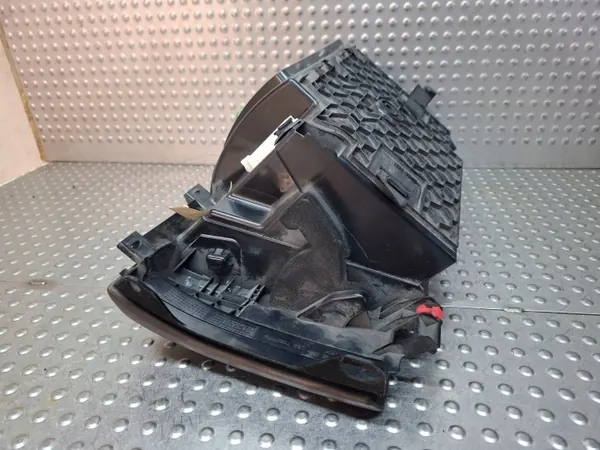 Handschoenkast BMW X5 F15 OEM S26372987 - Gebruikt image 5