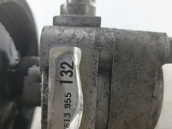 Pompe direction assistée Nissan OEM 7613955132 Occasion image 5