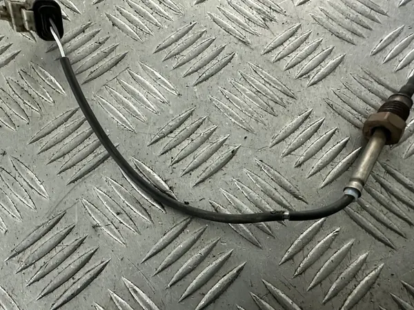 Sensor de temperatura de escape OPEL ASTRA K 1.6 CDTI 55595727 image 3