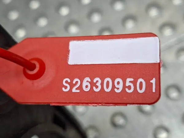 Farol Halogéneo Esquerdo OEM S26309501 Fiat 500 image 4