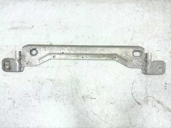 Kylarfäste Ford OEM FL346K767AB - Begagnad image 2