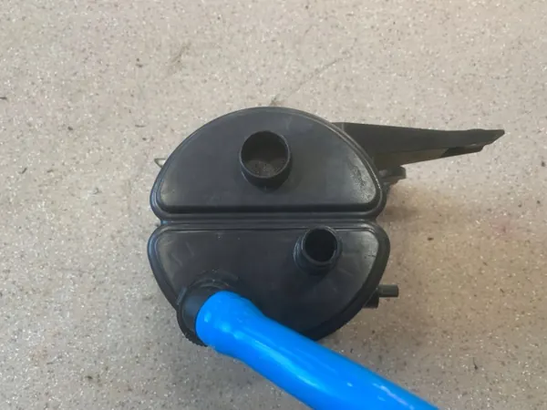 Brandstofdampkoolstoffilter BMW 3 OEM 8744777 image 4