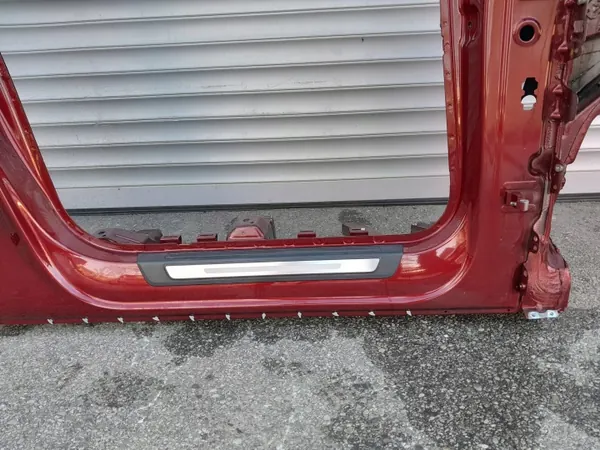 Audi Q5 II 80A oikea kynnyspaneeli - OEM-osat image 4