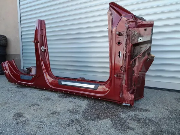 Audi Q5 II 80A oikea kynnyspaneeli - OEM-osat image 9