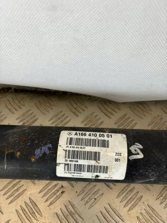 Drivaxel Mercedes ML GL W166 A1664100501 image 2