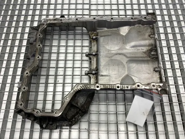 Cárter de óleo Audi A6 C8 OEM 0P2103603G - Reservatório inferior image 2