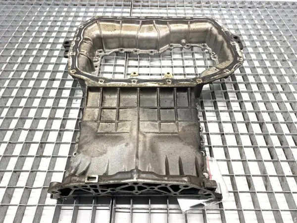 Cárter de óleo Audi A6 C8 OEM 0P2103603G - Reservatório inferior image 3