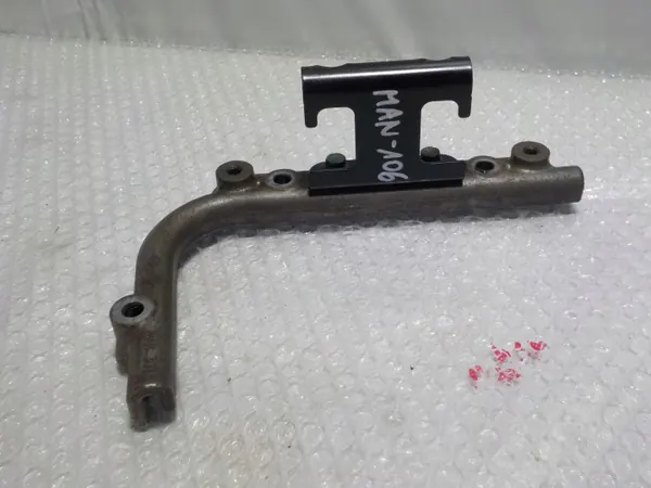 MAN TGX Euro 6 Oljefäste Höger OEM MOCOWANIE image 2