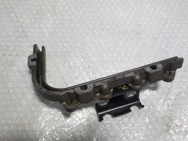 MAN TGX Euro 6 Oljefäste Höger OEM MOCOWANIE image 5