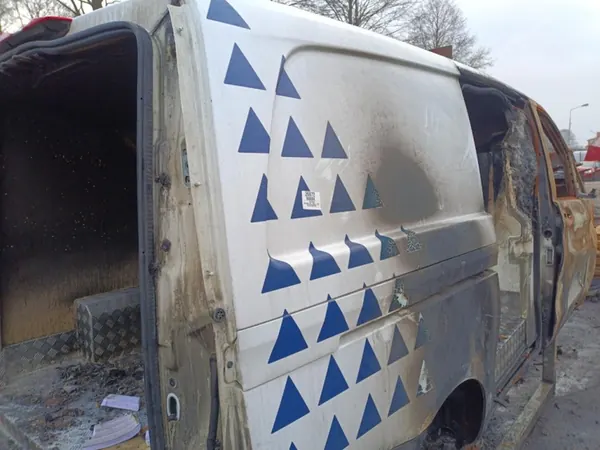 MERCEDES VITO W447 Panneau Latéral Droit OEM image 9