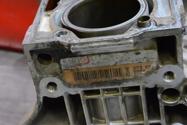 Motorblock Nedre Del OEM mamAUTO-1034127-BAG image 4