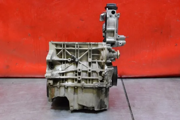 Motorblock Nedre Del OEM mamAUTO-1034127-BAG image 5