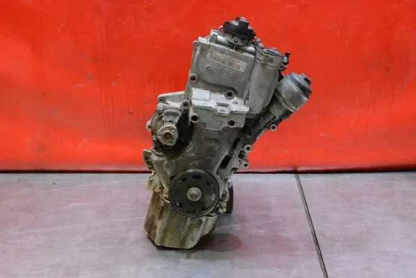 Motorblock Nedre Del OEM mamAUTO-1034127-BAG image 6