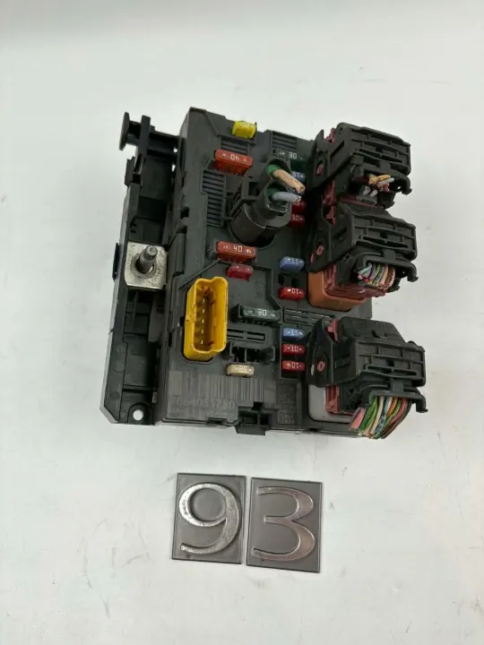 Módulo BSM PEUGEOT 207 OEM 9664055780 - Usado image 2