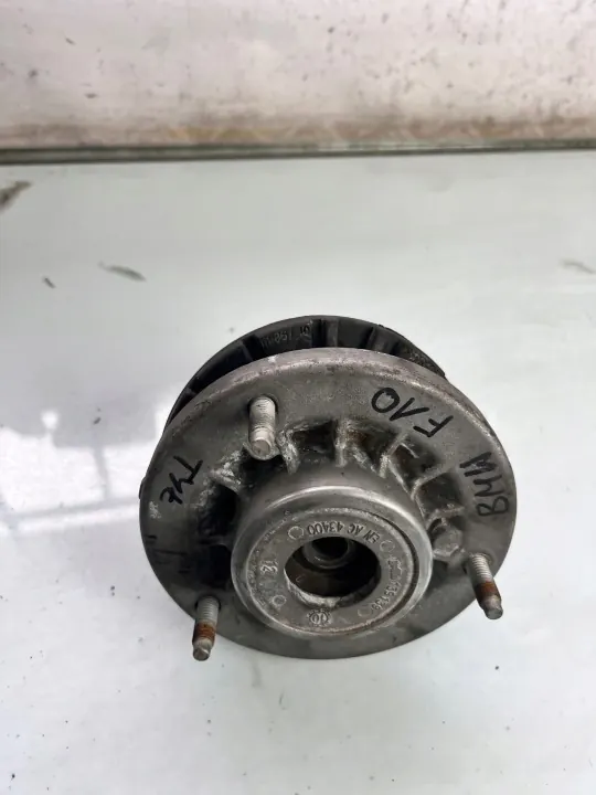 BMW Framfjädringsäte OEM 732296141505 - Begagnad image 2