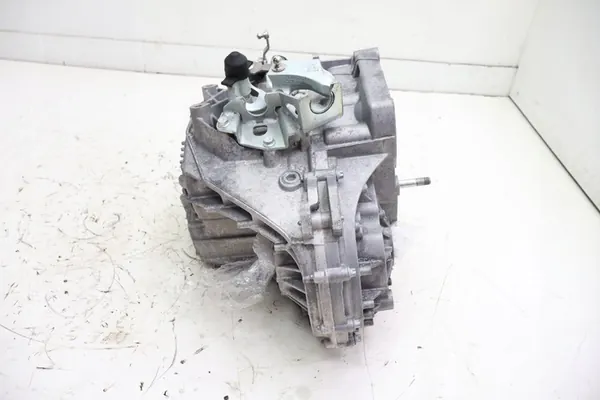 Manuaalivaihteisto FIAT 500L 1.6 D C635.6.35.21 image 3