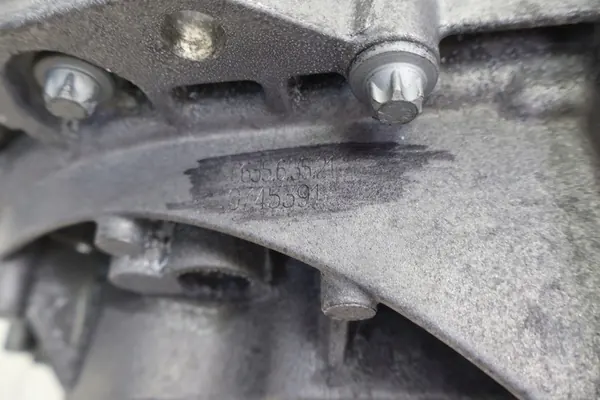 Manuaalivaihteisto FIAT 500L 1.6 D C635.6.35.21 image 8