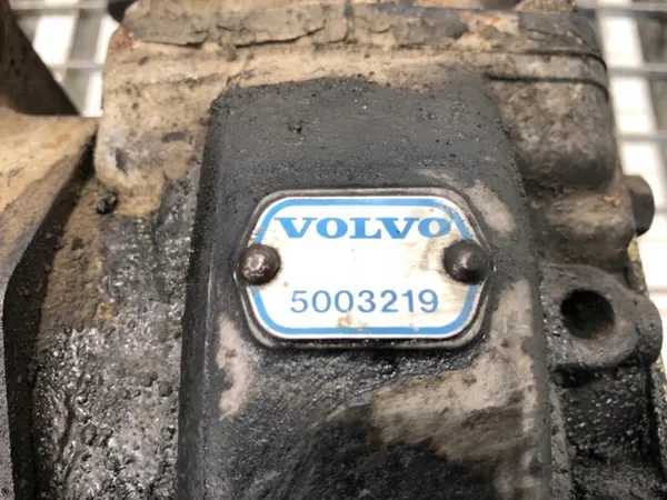 Compresseur OEM 5003219 pour Volvo FL6 1985-00 image 6