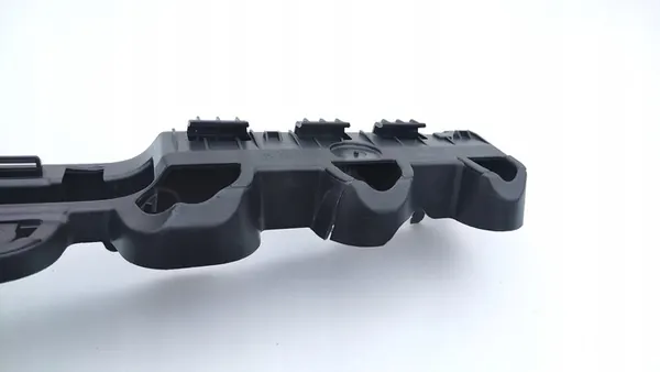 RENAULT CLIO IV 4 HB Suporte de Para-choque Traseiro Central (TC289) image 8